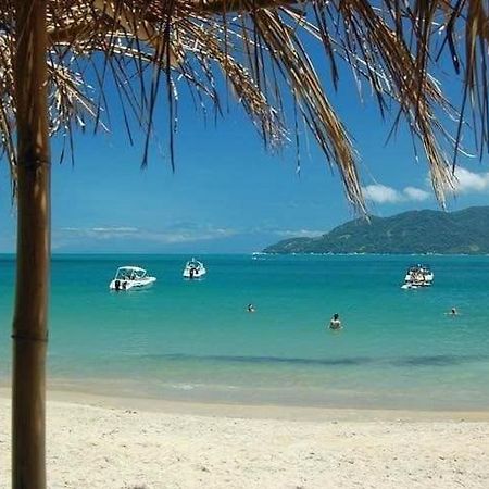 Pousada Vitoria Bed and Breakfast Ubatuba Exteriör bild